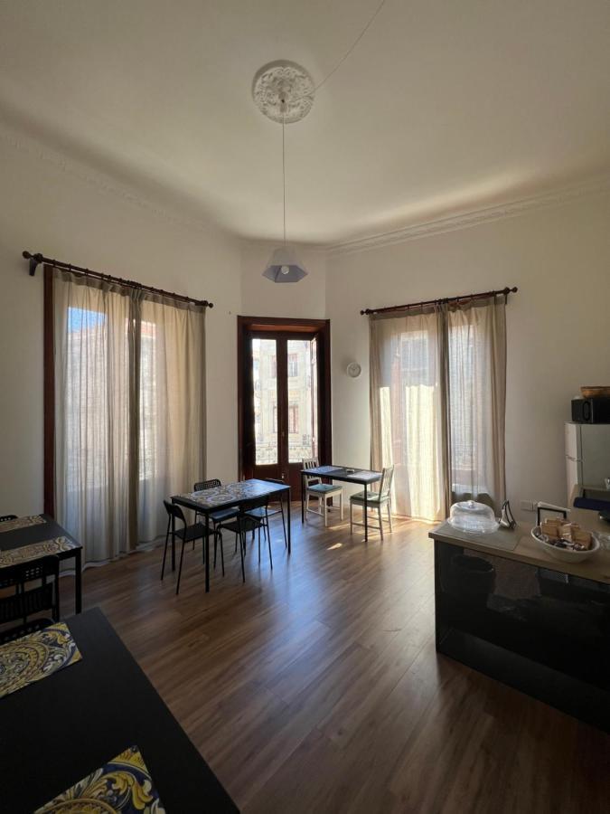 Casa Fileti Bed & Breakfast Палермо Екстериор снимка